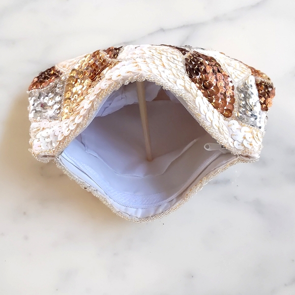 NWOT. Handmade evening bag purse with multi color design. - Picture 3 of 3